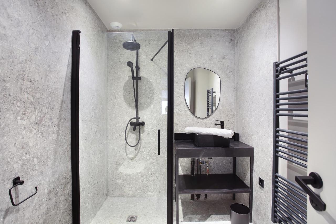Residence In The Center Of Paris By Studio Prestige Ngoại thất bức ảnh