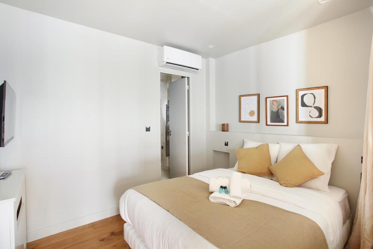 Residence In The Center Of Paris By Studio Prestige Ngoại thất bức ảnh